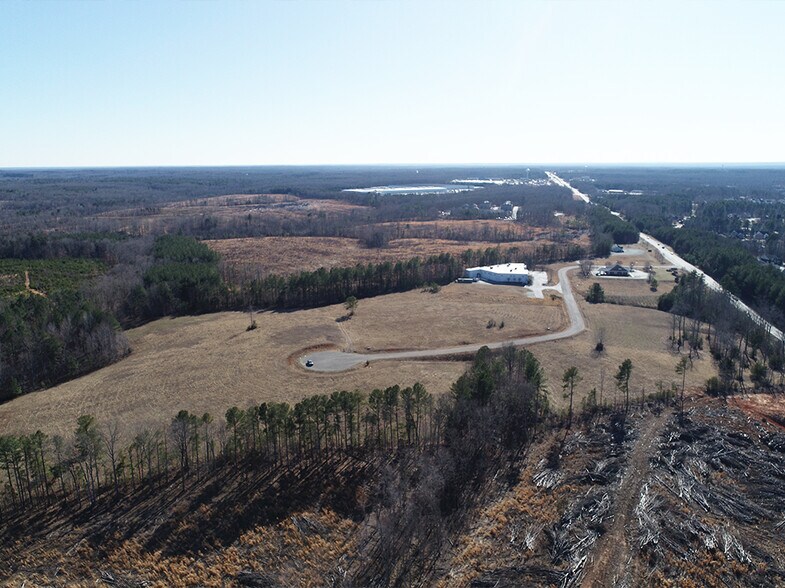 Sommerfield Dr, Zion Crossroads, VA à vendre - Photo du bâtiment - Image 2 de 4