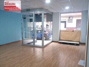 Commerce de détail dans Ibi, Alicante à louer Photo intérieure- Image 2 de 7