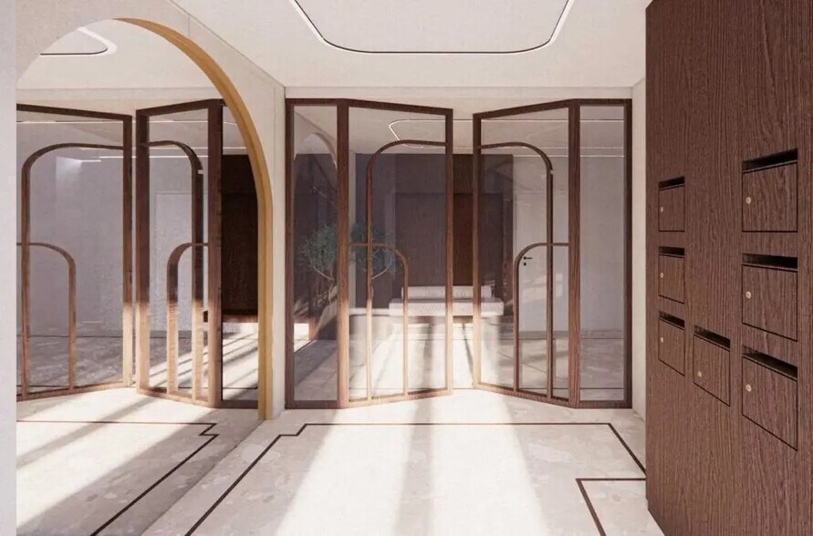 42 Boulevard De Sébastopol, Paris for lease - Lobby - Image 2 of 9