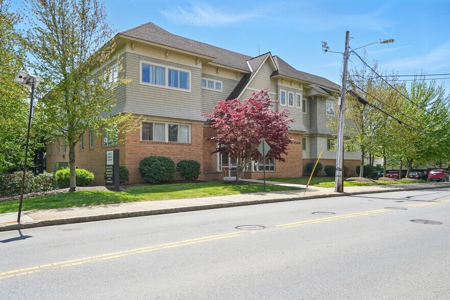 91 Washington St, Taunton, MA à louer - Photo du bâtiment - Image 3 de 31