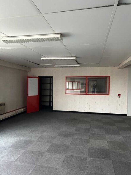 Bureau dans Sotteville-lès-Rouen à louer - Photo intérieure - Image 1 de 3