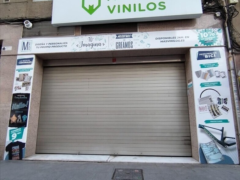 Commerce de détail dans Elche, Alicante à louer - Photo du bâtiment - Image 1 de 14