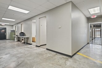 5414 Larkin St, Houston, TX à vendre Photo intérieure- Image 2 de 8