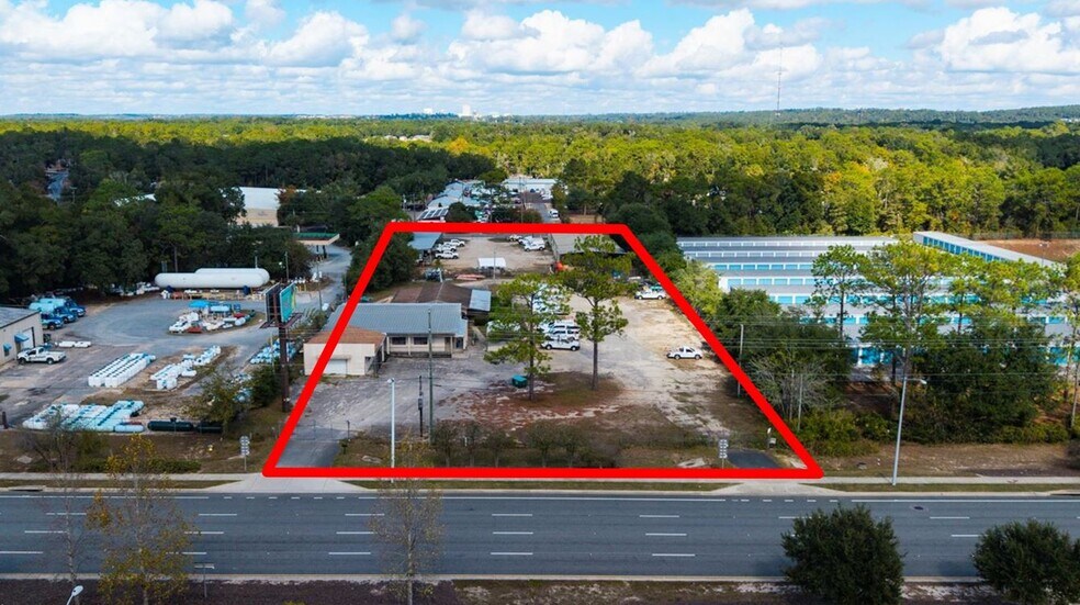 5301 Capital Cir SW, Tallahassee, FL à vendre - Photo du bâtiment - Image 1 de 18