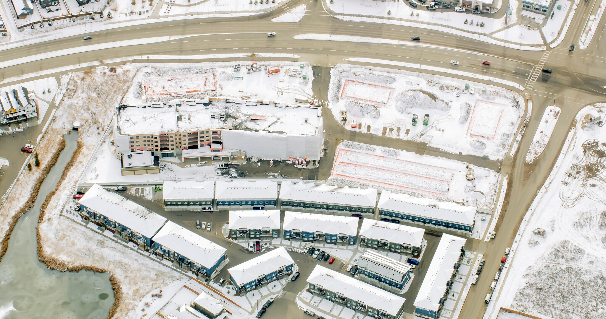 235 Mckenney Av, St. Albert, AB à louer Photo principale- Image 1 de 3