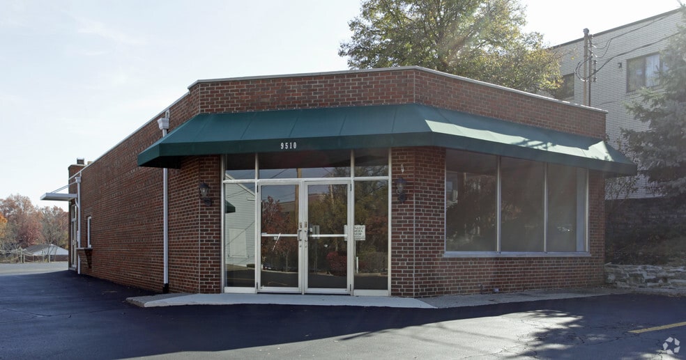 9510 Montgomery Rd, Cincinnati, OH for sale - Building Photo - Image 2 of 5