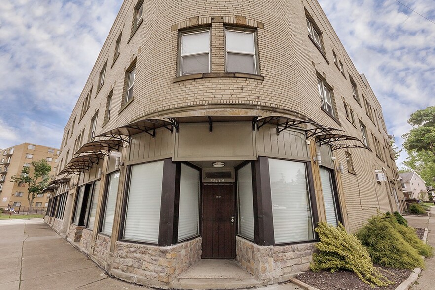 15432 Lake Shore Blvd, Cleveland, OH for sale - Building Photo - Image 3 of 49