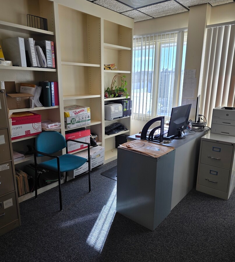 60 Washington Ave, Hamden, CT 06518 - Unit 304 - - Interior Photo - Image 2 of 6