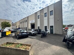 Boulevard Galliéni, Gennevilliers for lease Interior Photo- Image 2 of 10
