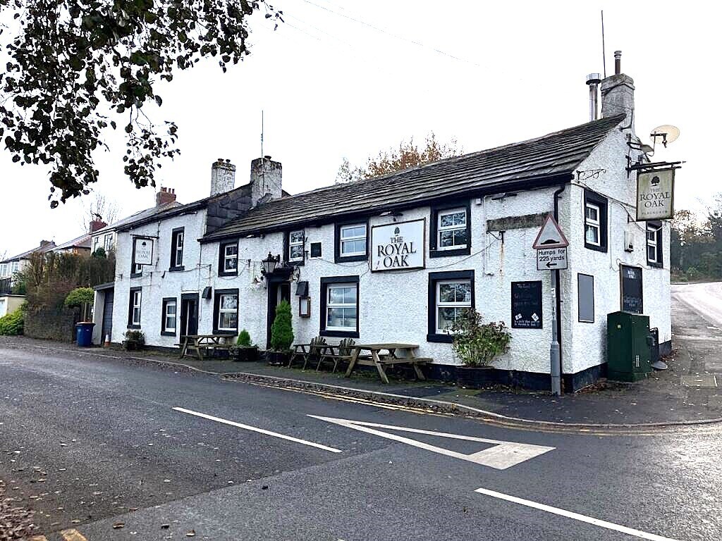 4 Royal Oak Av, Blackburn à louer Photo du bâtiment- Image 1 de 3