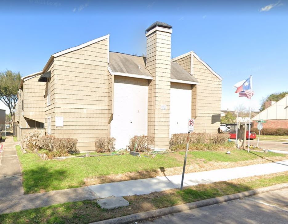 7900 Creekbend Dr, Houston, TX à vendre Photo du bâtiment- Image 1 de 1