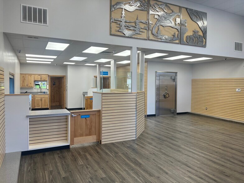 639 Morgan St, Davenport, WA à louer - Photo intérieure - Image 3 de 7