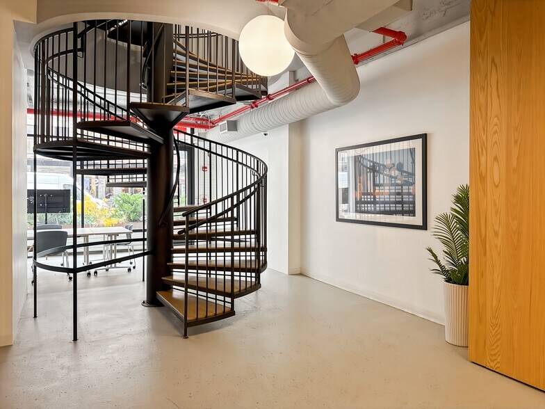 413-435 W 14th St, New York, NY à louer - Photo intérieure - Image 3 de 21