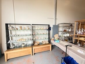 4525 Akia Rd, Kapaa, HI for lease Interior Photo- Image 1 of 4