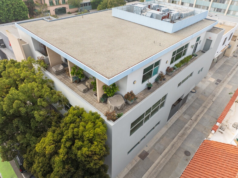 619 Arizona Ave, Santa Monica, CA à louer - Photo du bâtiment - Image 3 de 14