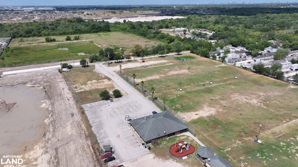 11225 Forbes Rd, Houston, TX for sale - Aerial - Image 3 of 22
