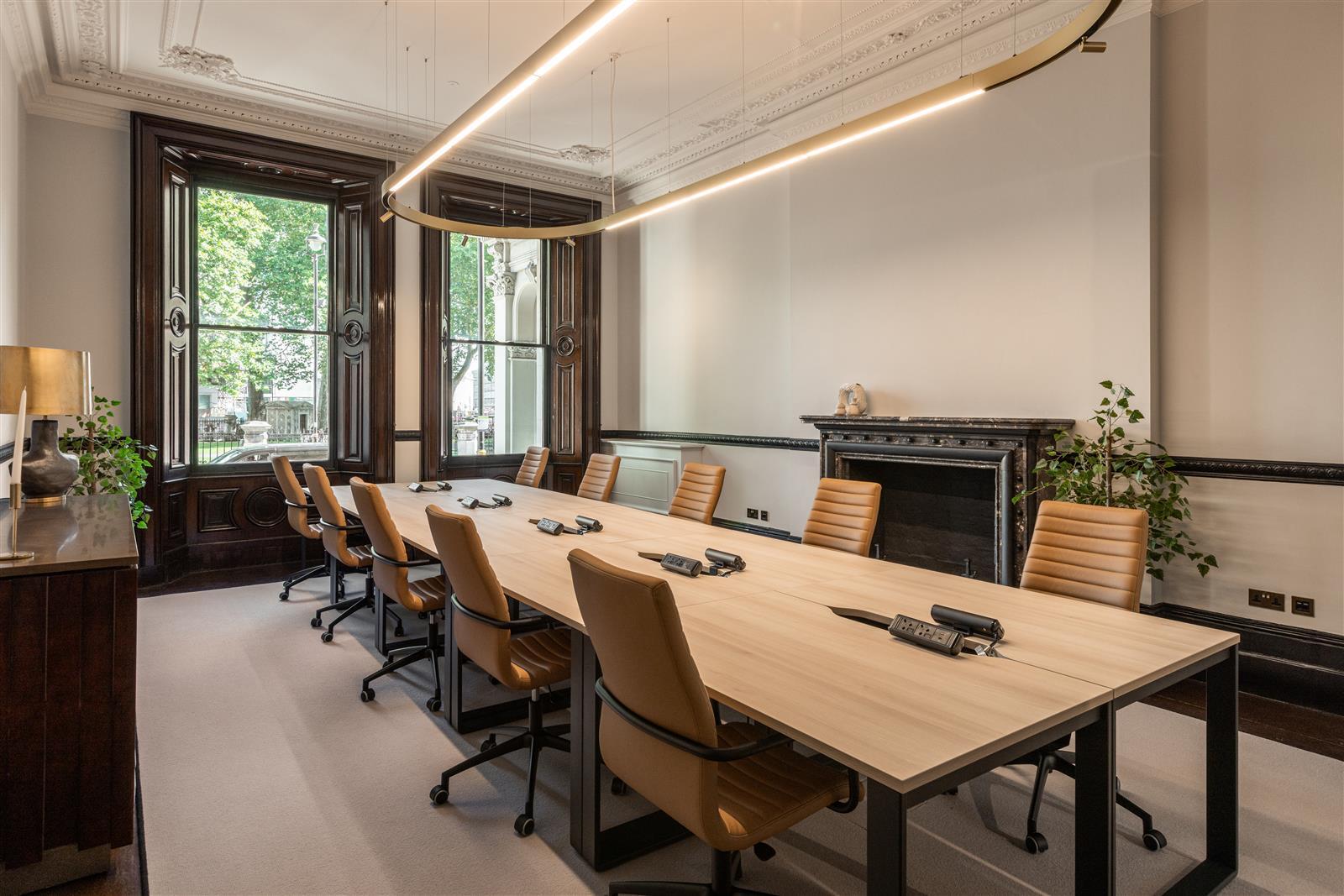 40 Grosvenor Gdns, London for lease Building Photo- Image 1 of 7