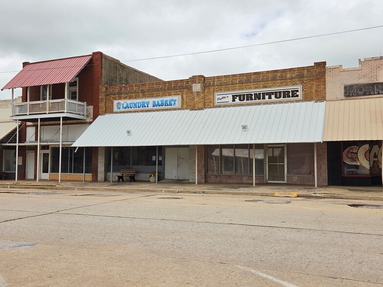 110 Main St, Ringling, OK for sale - Primary Photo - Image 1 of 16