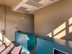 1533 Bonnie Ln, Cordova, TN for lease Building Photo- Image 1 of 9