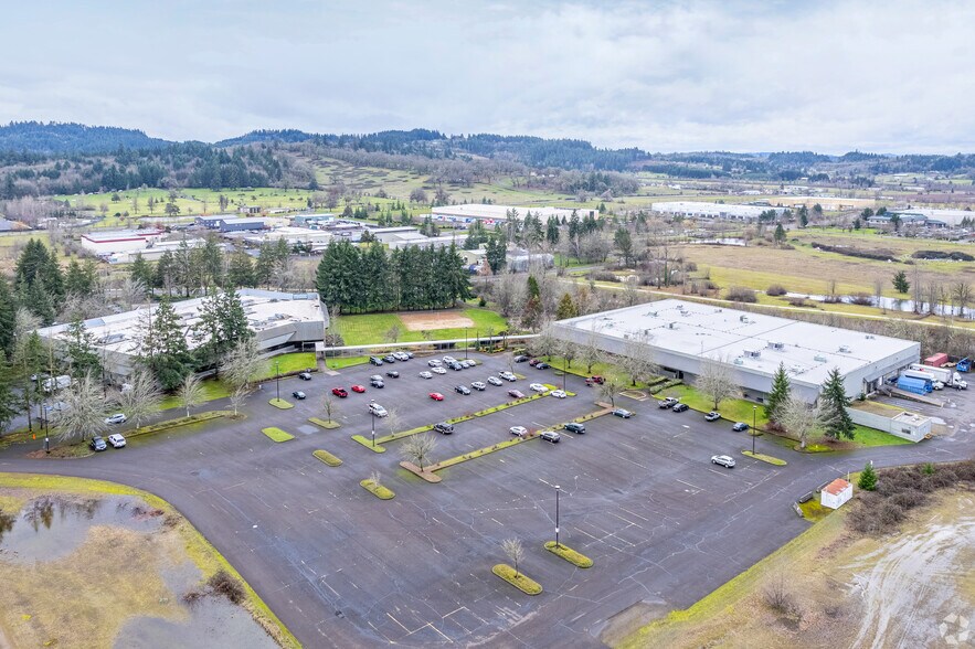 959 Terry st, Eugene, OR à vendre - Photo du bâtiment - Image 2 de 2