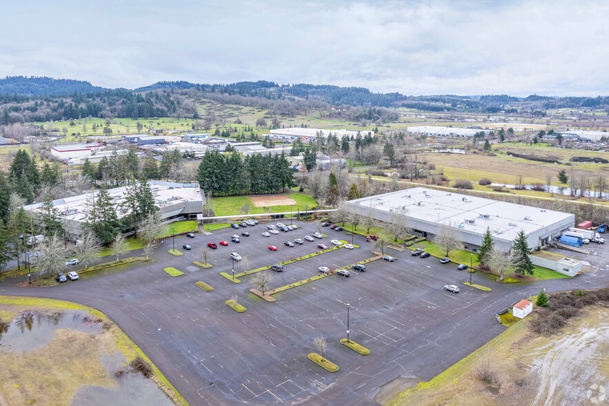 959 Terry st, Eugene, OR à vendre - Photo du bâtiment - Image 2 de 2