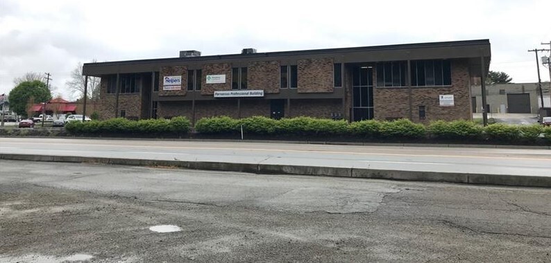 346 Freeport Rd, New Kensington, PA à louer - Photo principale - Image 1 de 21