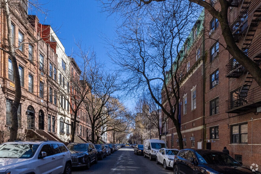 150 W 85th St, New York, NY for sale - Building Photo - Image 2 of 5