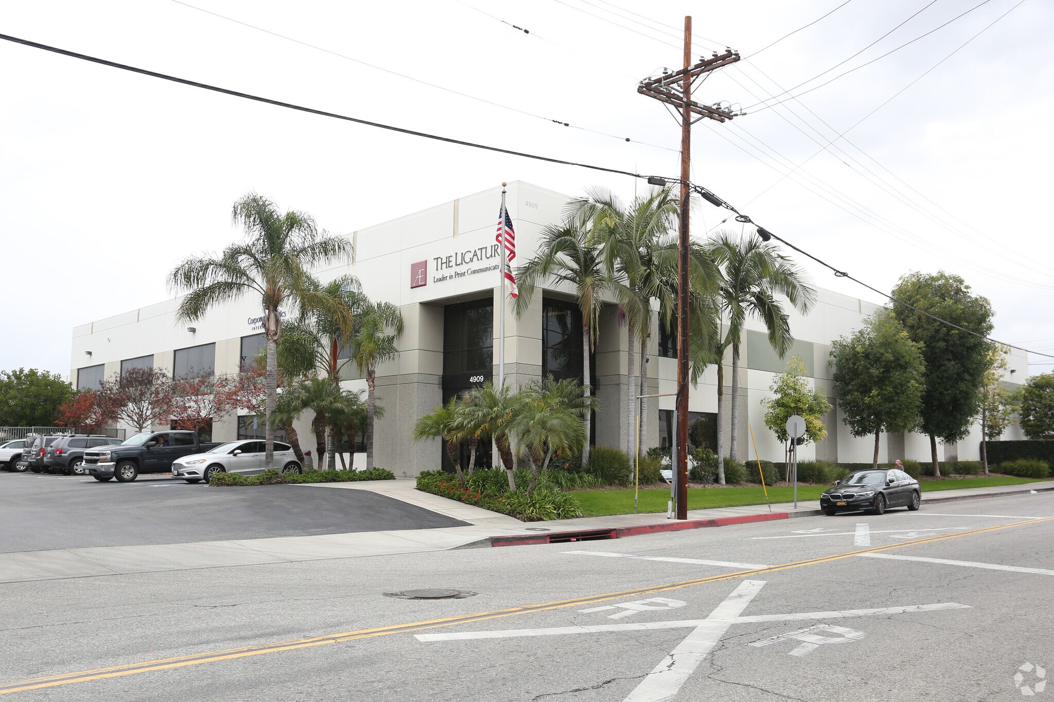 4909-4919 Alcoa Ave, Vernon, CA for lease Primary Photo- Image 1 of 3