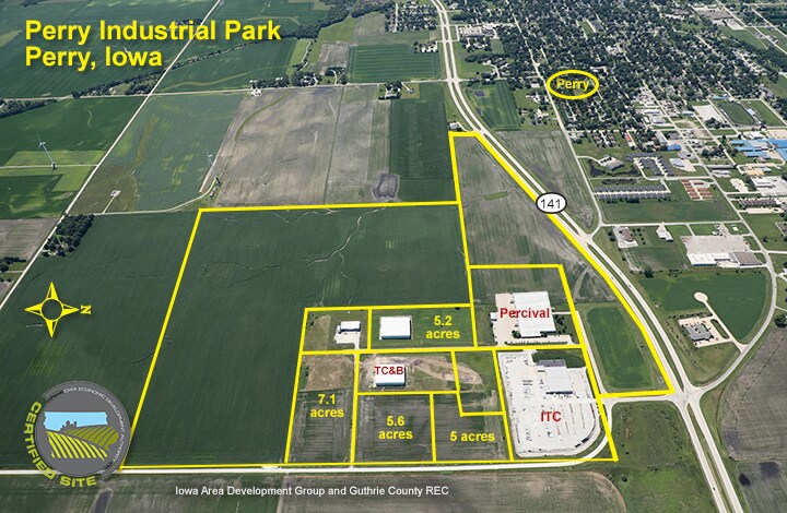 Highway 141, Perry, IA à vendre - Photo du bâtiment - Image 2 de 2