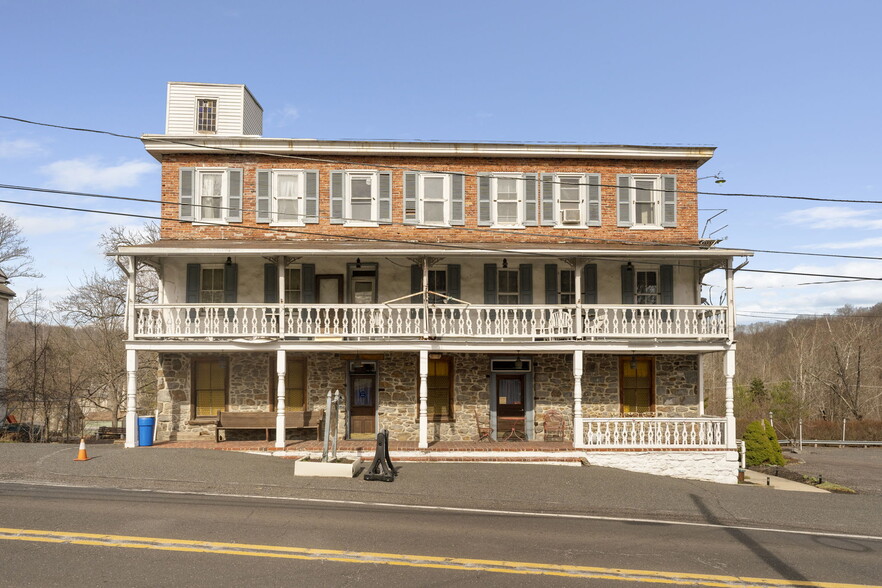 3164 Main St, Green Lane, PA for sale - Building Photo - Image 1 of 22