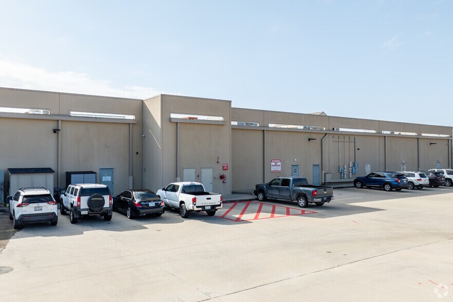 20168-20212 Eva St, Montgomery, TX à louer - Photo du bâtiment - Image 3 de 5