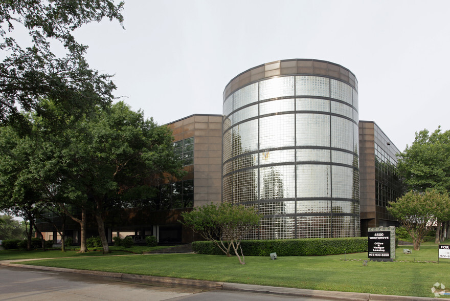 4500 Westgrove Dr, Addison, TX for lease - Primary Photo - Image 1 of 8