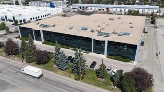 1880 Centre Ave NE, Calgary AB - Services immobiliers commerciaux