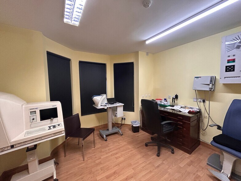 6 Portland Av, Newtownabbey à vendre - Photo intérieure - Image 3 de 6