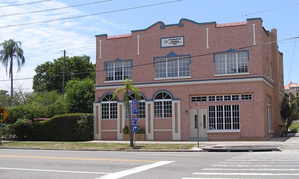 405 6th St S, Saint Petersburg, FL à vendre - Photo du bâtiment - Image 3 de 25