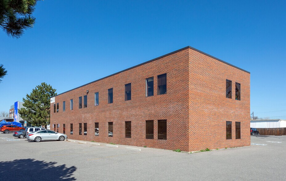 8725 W 14th Ave, Lakewood, CO à vendre - Photo principale - Image 2 de 8