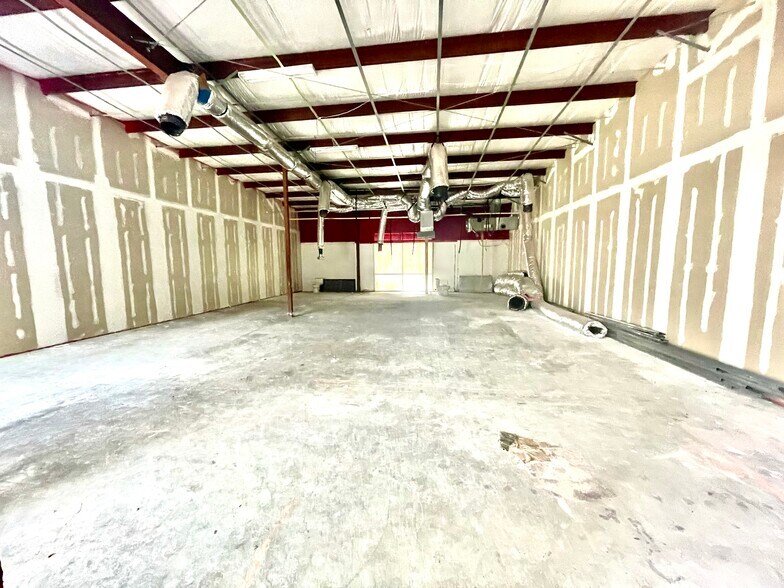 6906 Airline Dr, Houston, TX à louer - Photo intérieure - Image 3 de 7