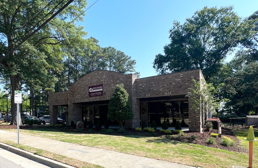 1006 N Arendell Ave, Zebulon, NC for lease - Building Photo - Image 2 of 6