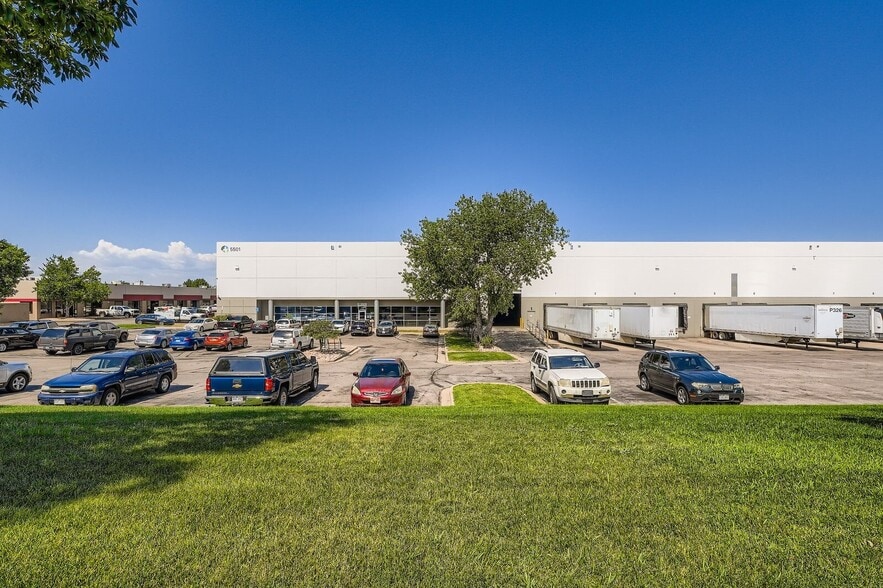 5501 Peoria St, Denver, CO for lease - Building Photo - Image 1 of 4