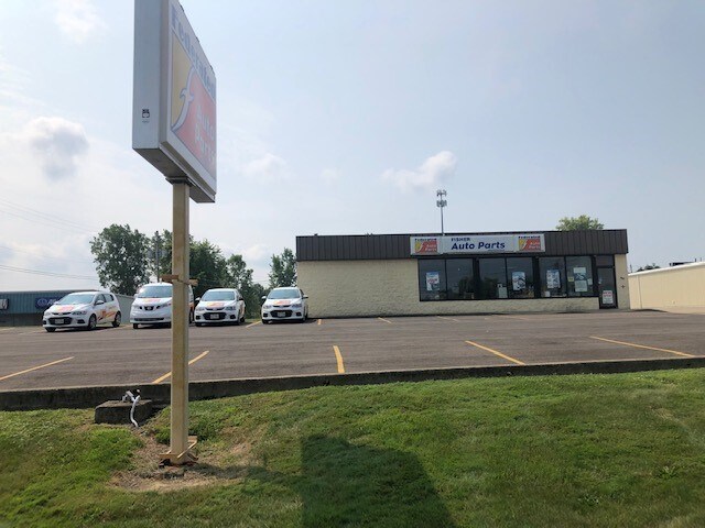 1643 W 4th St, Mansfield, OH à vendre - Photo du bâtiment - Image 3 de 16