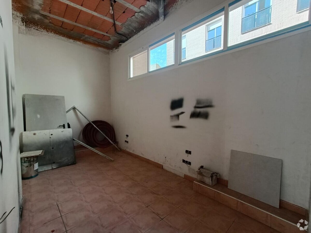 Yuncler, TOL 45529 - Unit Puerta 01, Esc. 1 - - Interior Photo - Image 2 of 2