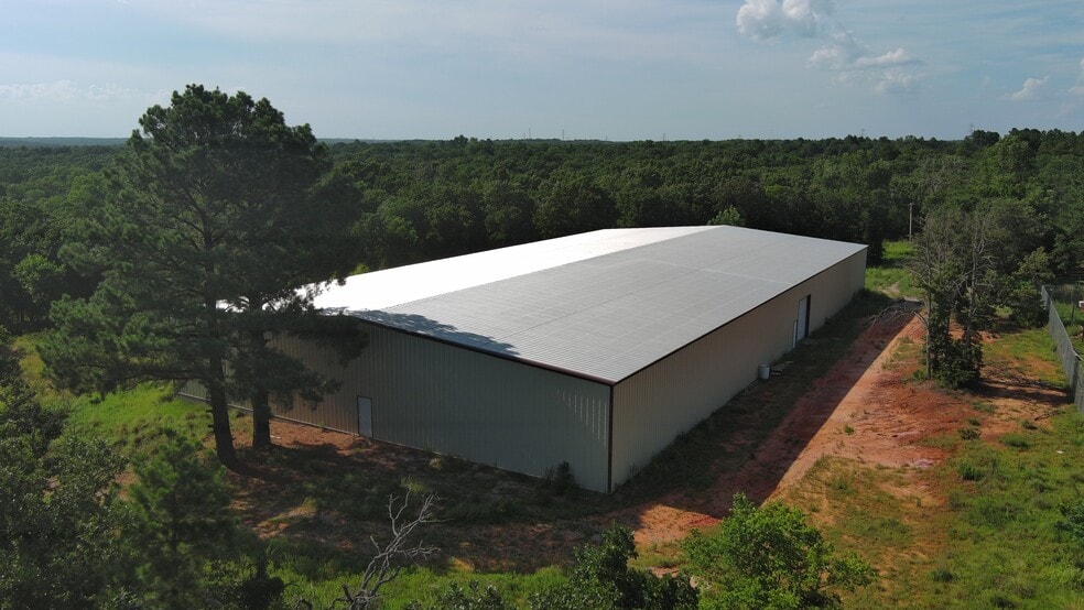 23394 E Hill Dr, Tecumseh, OK for sale - Building Photo - Image 2 of 24