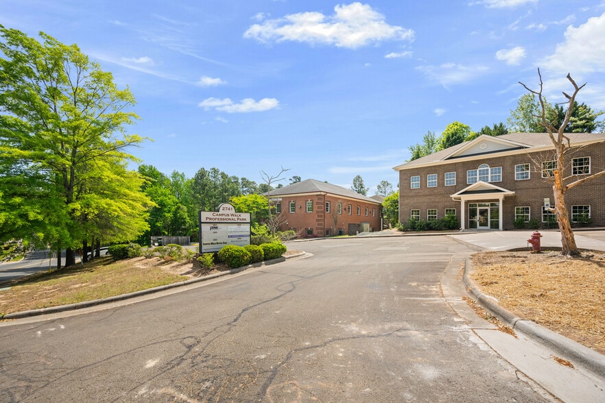2741 #100 Campus Walk Ave, Durham, NC à vendre - Photo du bâtiment - Image 3 de 83
