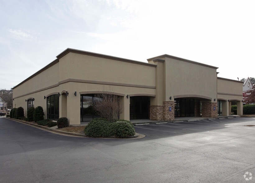 835 Ernest Barrett Pky, Kennesaw, GA for lease - Building Photo - Image 3 of 5