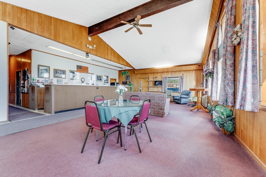 21507 Seneca Trl, Marlinton, WV for sale - Building Photo - Image 2 of 71