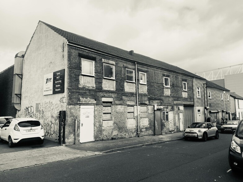 93 Harwood, Sheffield for lease - Building Photo - Image 2 of 3