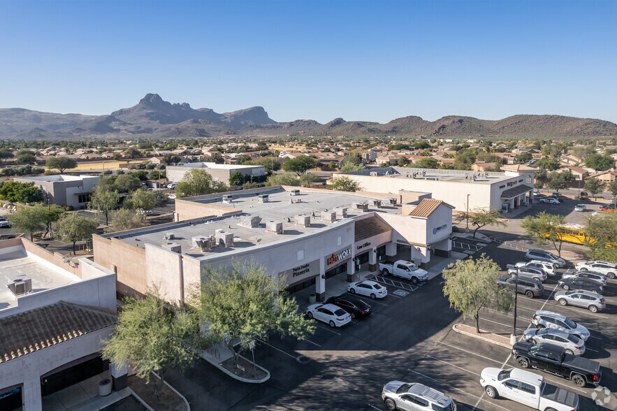 7575 W Twin Peaks Rd, Tucson, AZ à louer - Aérien - Image 2 de 4