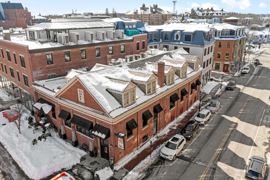 172 Hanover St, Portsmouth, NH à vendre - Photo du bâtiment - Image 3 de 42