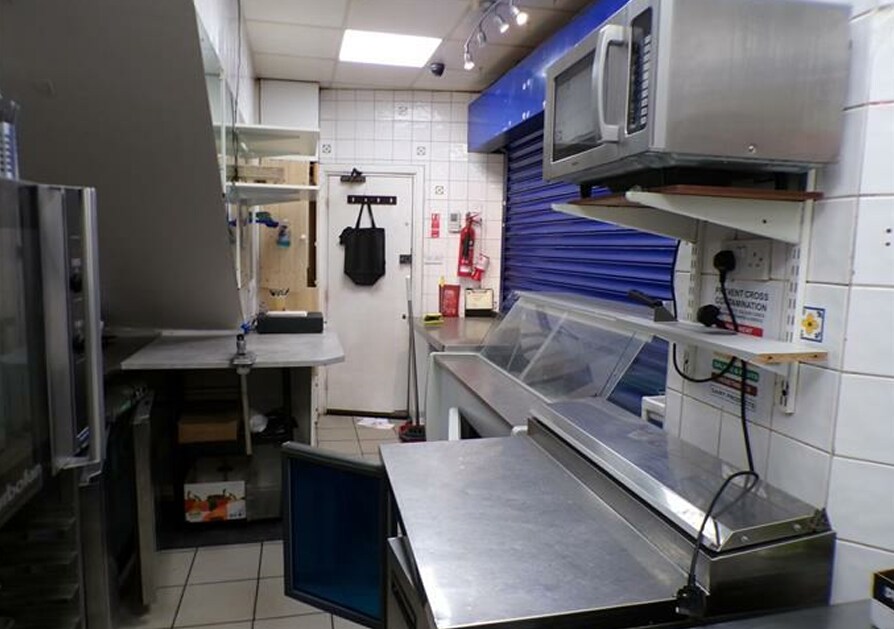 3 Victoria St, Paignton à louer Photo intérieure- Image 1 de 2