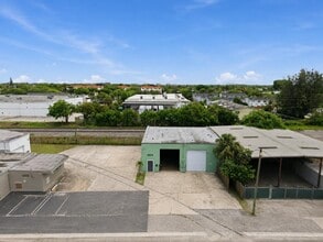 2514 Park St, Lake Worth, FL for lease Interior Photo- Image 2 of 5